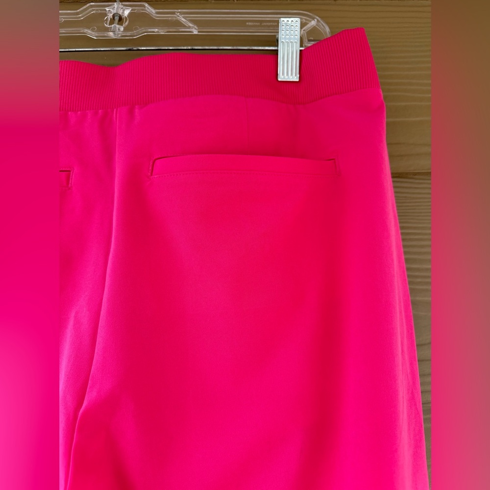 Chico's by Zenergy Women's Fuchsia Pink UPF Bungee Ankle Crop Pants Size S/6 - Picture 8 of 13